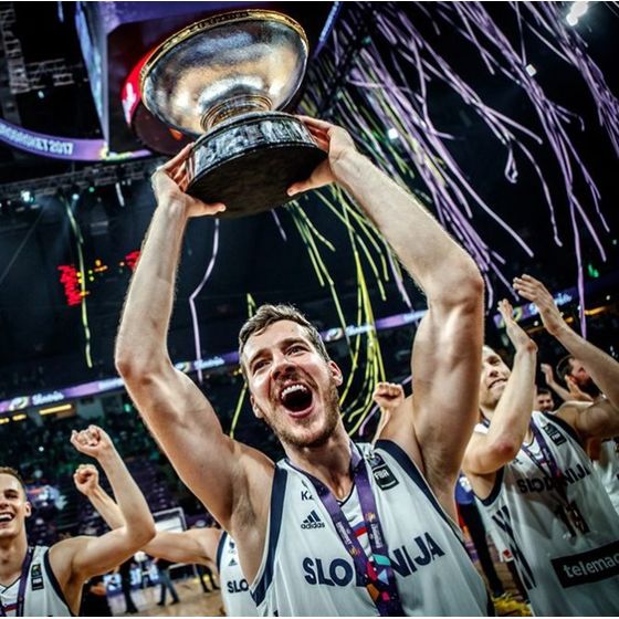 Makers-of-The-Nikolai-Semashko-Eurobasket-Trophy